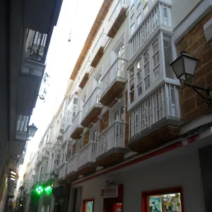 sagasta-apartments.hotelsincadiz.net/